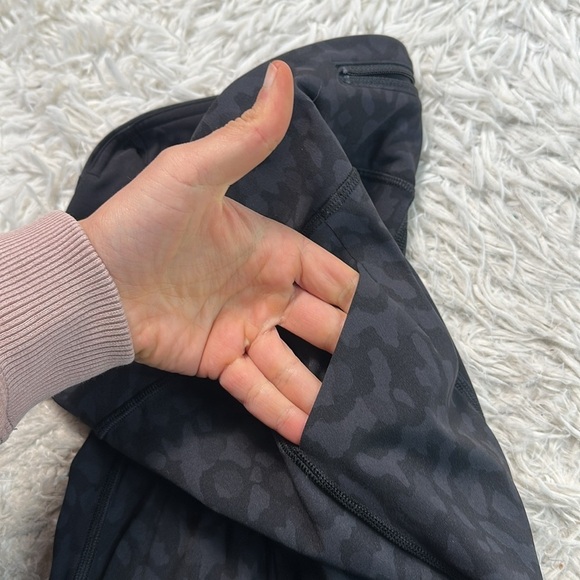 Lululemon Pace Rival Crop *22" Formation Camo Deep Coal Multi / Black - Picture 4 of 7